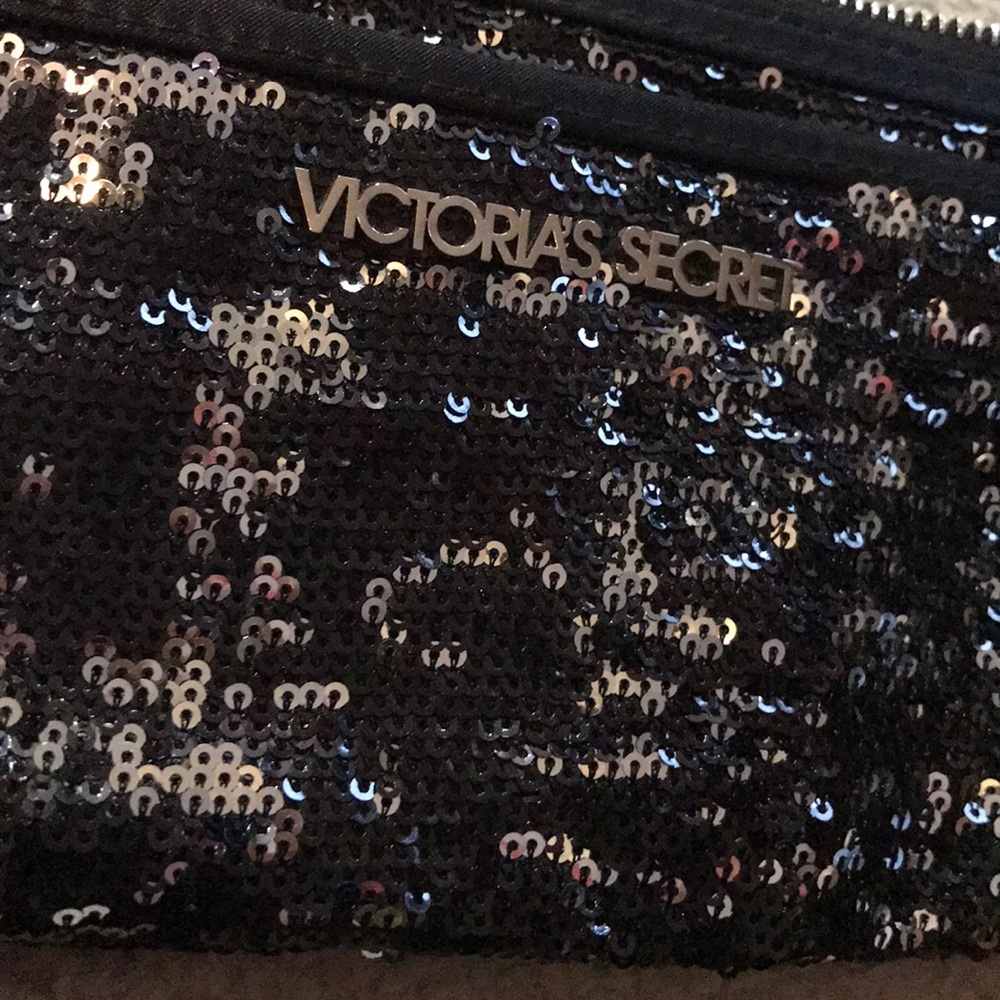 Various items - Picture 3 of 6